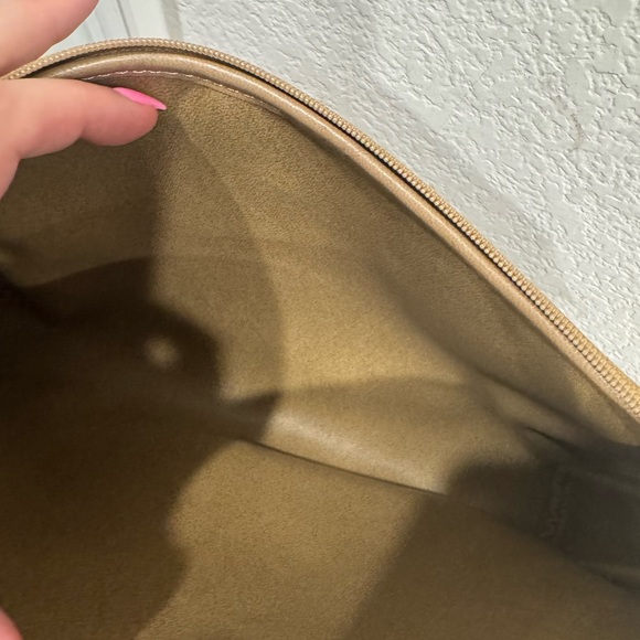 Dior Honeycomb Clutch - Picture 10 of 12